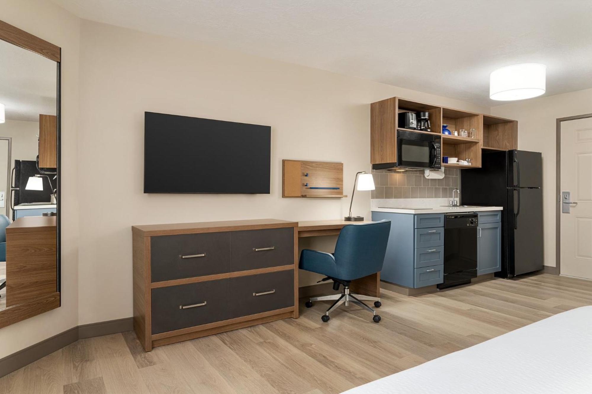 Candlewood Suites Boise - Towne Square By Ihg Dış mekan fotoğraf