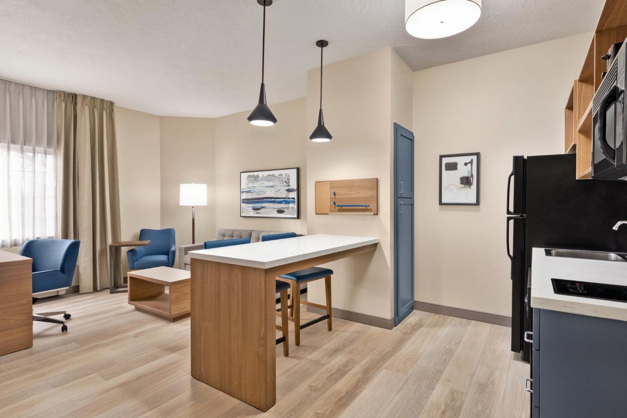 Candlewood Suites Boise - Towne Square By Ihg Dış mekan fotoğraf